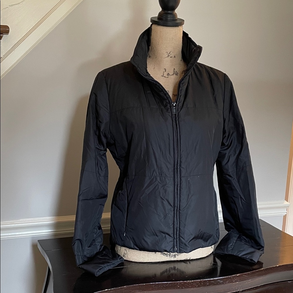 Banana Republic Women's Lightweight Black Puffer Jacket